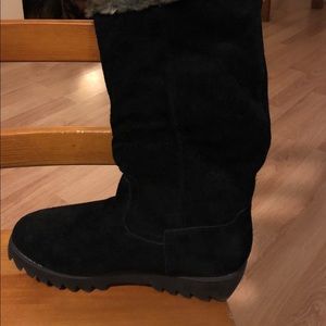Cougar winter boots size 9